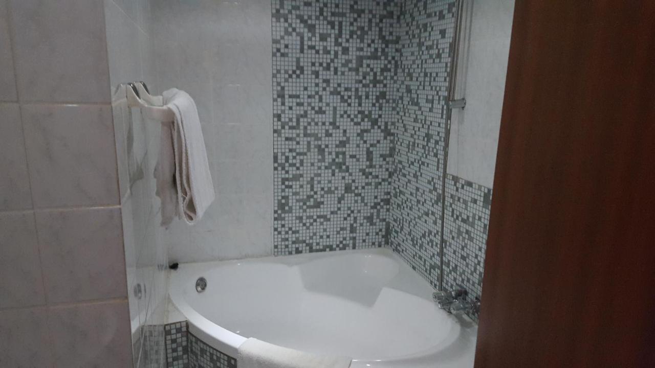 וופרטל Zimmer Im Gruenen מראה חיצוני תמונה